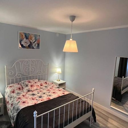 Apartamento Turistico Plaza III Monforte De Lemos Dış mekan fotoğraf