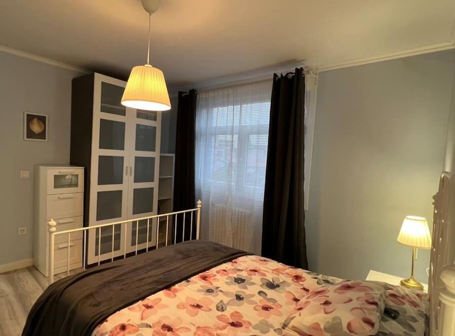Apartamento Turistico Plaza III Monforte De Lemos Dış mekan fotoğraf