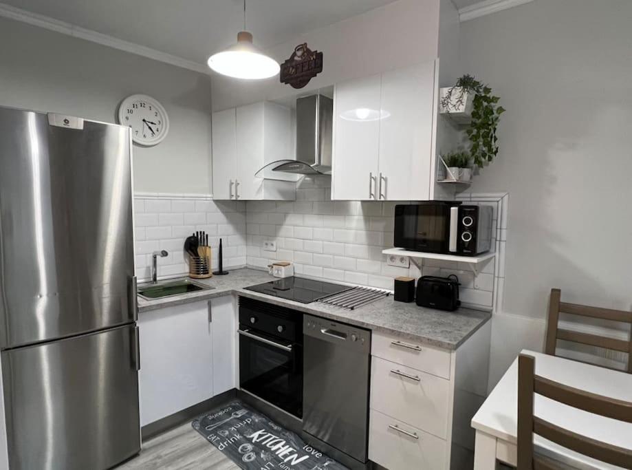 Apartamento Turistico Plaza III Monforte De Lemos Dış mekan fotoğraf
